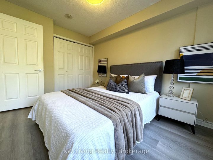 Photo 7 at 204 - 19 Barberry Place, Bayview Village, Toronto