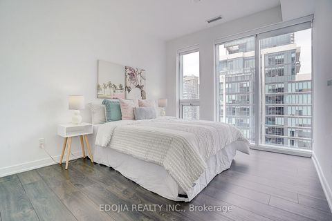 Photo 5 at 3502 - 3 Gloucester Street, Yonge Corridor, Toronto