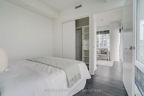 Photo 6 at 3502 - 3 Gloucester Street, Yonge Corridor, Toronto