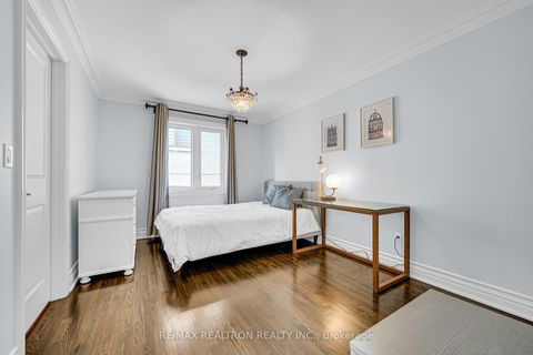 Photo 39 at 37 Stuart Crescent, Westgate, Toronto