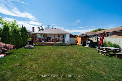 Photo 4 at 12 Warnsworth Street, West Hill, Toronto