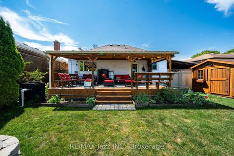 Photo 16 at 12 Warnsworth Street, West Hill, Toronto