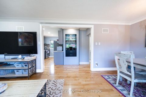 Photo 26 at 12 Warnsworth Street, West Hill, Toronto