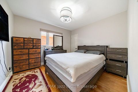 Photo 33 at 12 Warnsworth Street, West Hill, Toronto