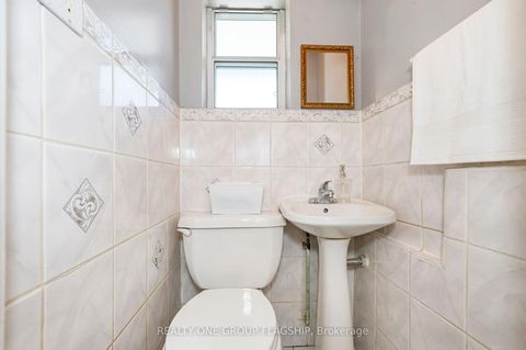 Photo 13 at 475 Shaw Street, Little Italy, Toronto