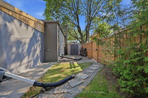 Photo 41 at 24 Latham Avenue, Cliffside, Toronto