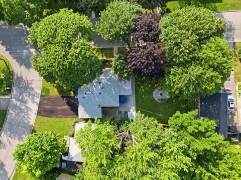 Photo 46 at 24 Latham Avenue, Cliffside, Toronto