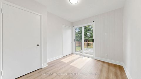 Photo 18 at 91 Vauxhall Drive, Dorset Park, Toronto