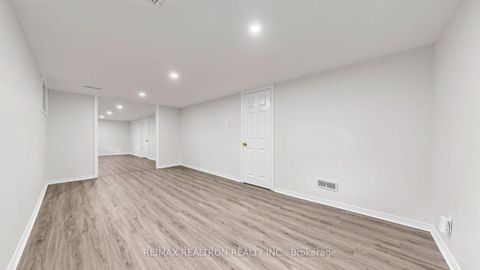 Photo 31 at 91 Vauxhall Drive, Dorset Park, Toronto