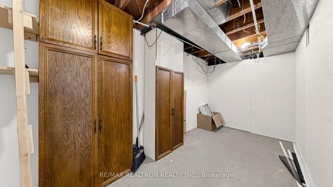 Photo 34 at 91 Vauxhall Drive, Dorset Park, Toronto