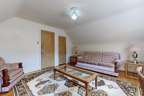 Photo 19 at 20 Brinloor Boulevard, Scarborough Village, Toronto
