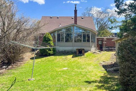Photo 35 at 20 Brinloor Boulevard, Scarborough Village, Toronto