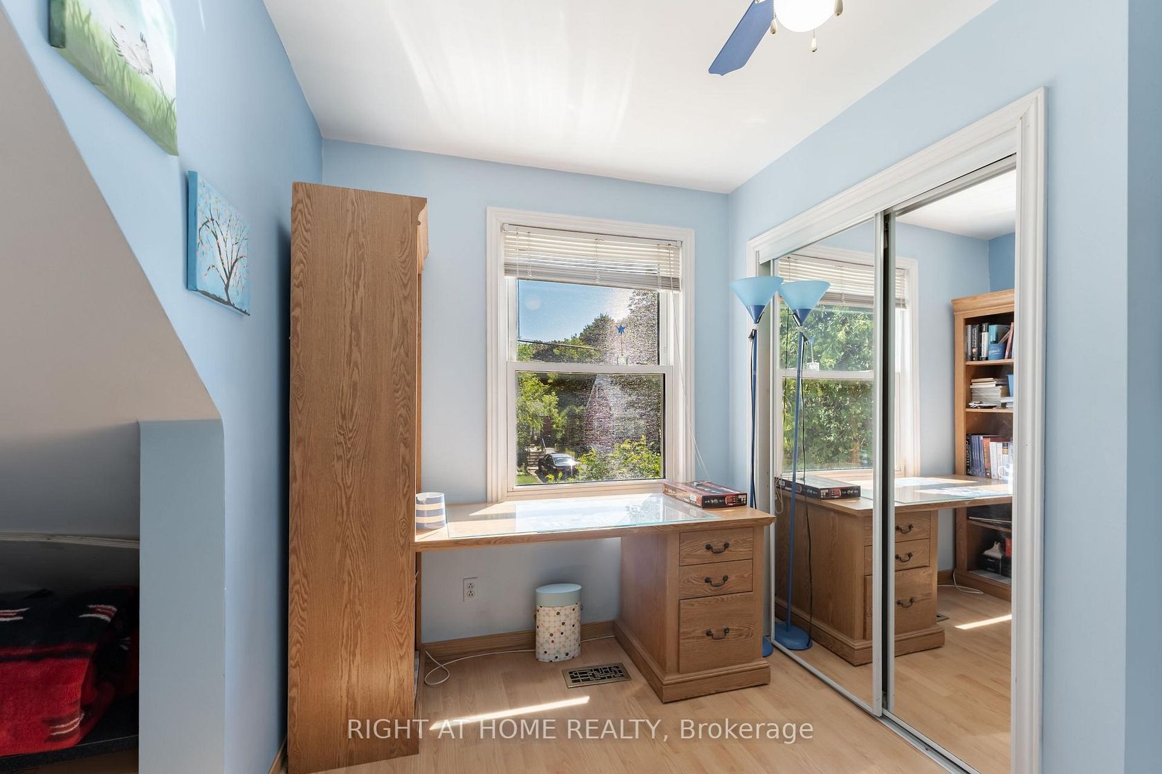 Photo 16 at 30 Allister Avenue, Cliffcrest, Toronto