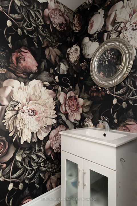 Photo 16 at 37 Gledhill Avenue, Lumsden, Toronto