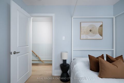 Photo 29 at 37 Gledhill Avenue, Lumsden, Toronto