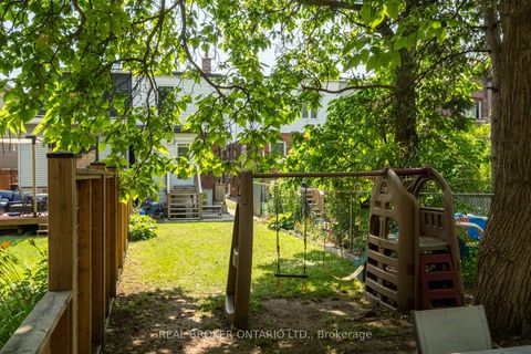 Photo 46 at 37 Gledhill Avenue, Lumsden, Toronto