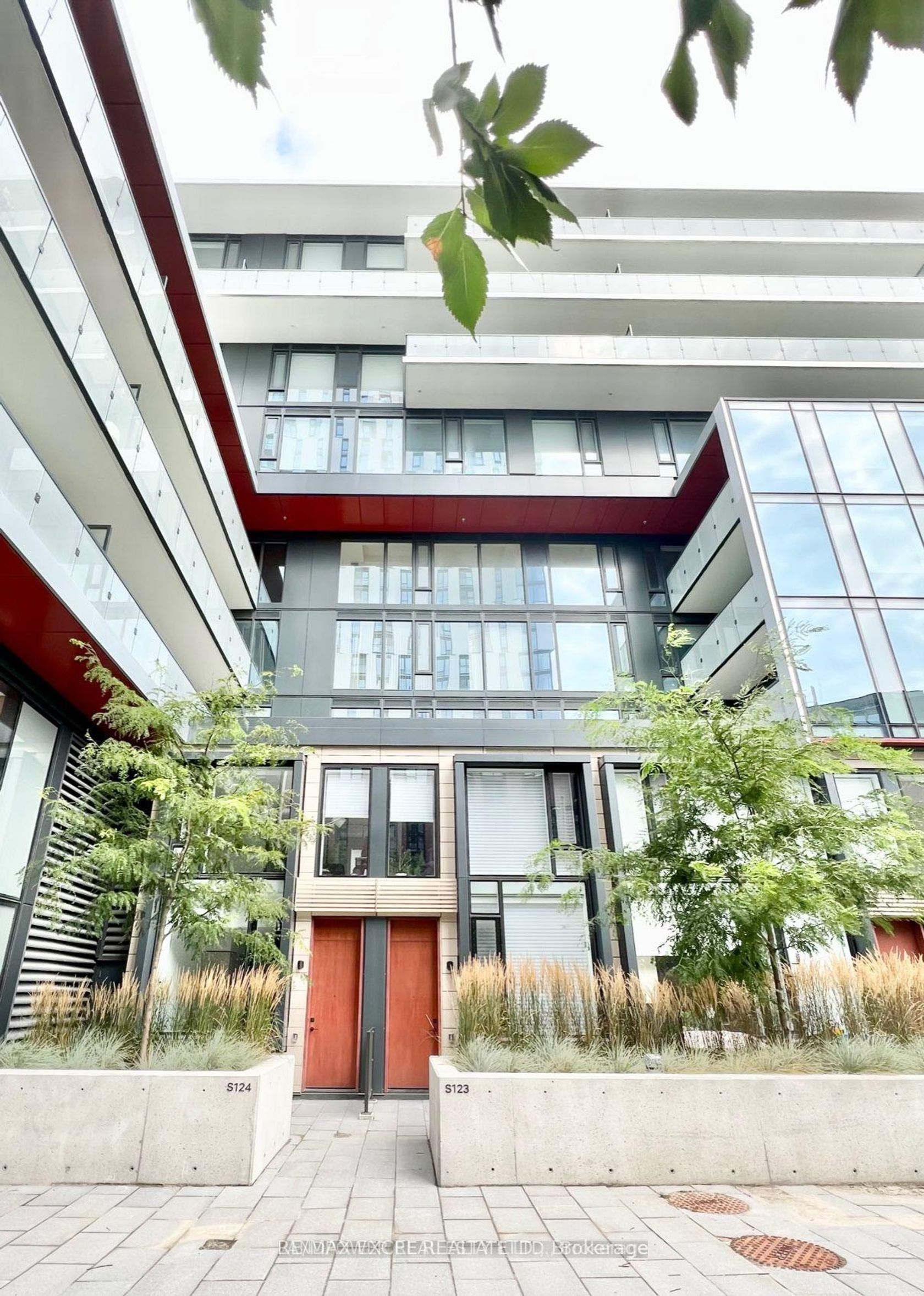S123 - 180 Mill Street, Waterfront Communities C8, Toronto 