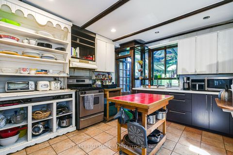 Photo 3 at 204 Yarmouth Road, Junction, Toronto