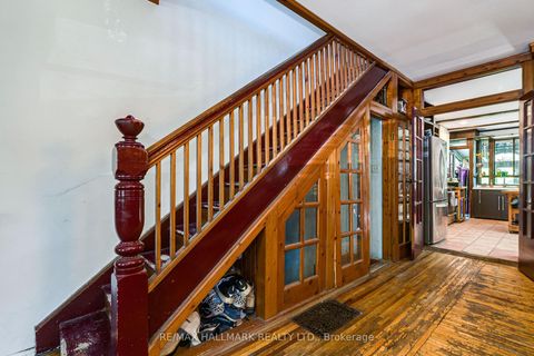 Photo 5 at 204 Yarmouth Road, Junction, Toronto