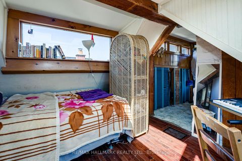 Photo 12 at 204 Yarmouth Road, Junction, Toronto