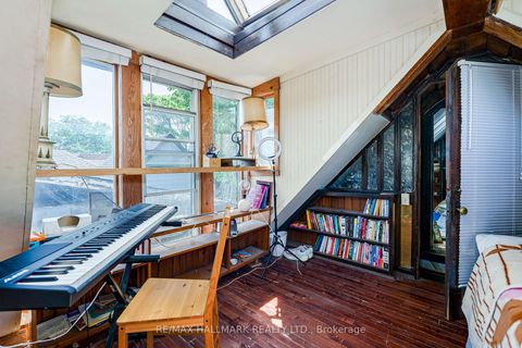 Photo 13 at 204 Yarmouth Road, Junction, Toronto