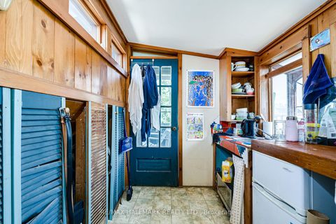 Photo 14 at 204 Yarmouth Road, Junction, Toronto