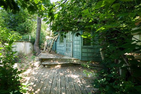 Photo 22 at 204 Yarmouth Road, Junction, Toronto