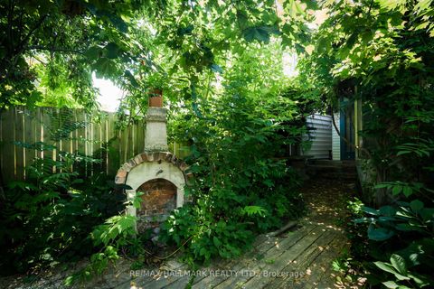 Photo 26 at 204 Yarmouth Road, Junction, Toronto