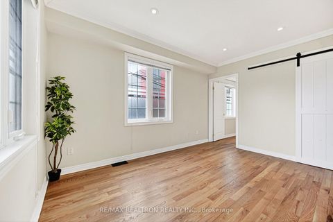Photo 4 at 454 Donlands Avenue, East York, Toronto