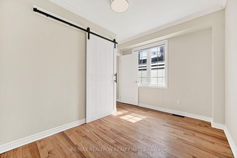 Photo 11 at 454 Donlands Avenue, East York, Toronto