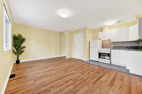 Photo 21 at 454 Donlands Avenue, East York, Toronto