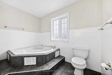 Photo 29 at 454 Donlands Avenue, East York, Toronto