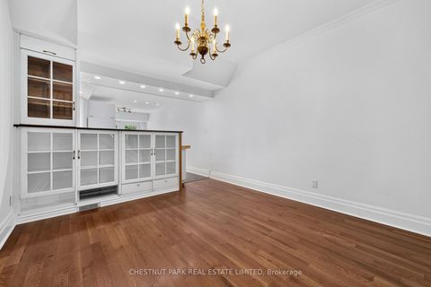 Photo 8 at 347 1/2 Wellesley Street E, South St. James Town, Toronto