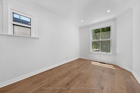 Photo 15 at 347 1/2 Wellesley Street E, South St. James Town, Toronto