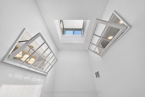 Photo 16 at 347 1/2 Wellesley Street E, South St. James Town, Toronto
