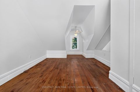 Photo 17 at 347 1/2 Wellesley Street E, South St. James Town, Toronto