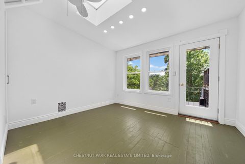 Photo 20 at 347 1/2 Wellesley Street E, South St. James Town, Toronto