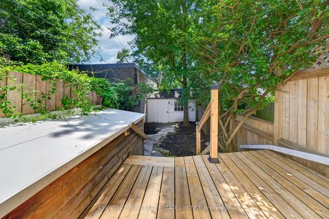 Photo 23 at 347 1/2 Wellesley Street E, South St. James Town, Toronto