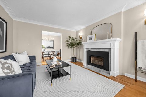 Photo 2 at 16 Crestland Avenue, East York, Toronto