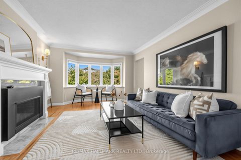 Photo 5 at 16 Crestland Avenue, East York, Toronto
