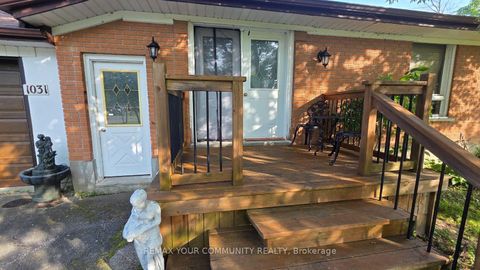 Photo 2 at 1031 Metro Road, Historic Lakeshore Communities, Georgina