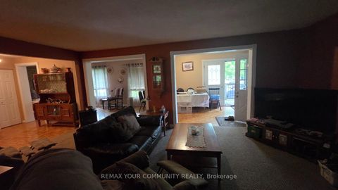 Photo 10 at 1031 Metro Road, Historic Lakeshore Communities, Georgina