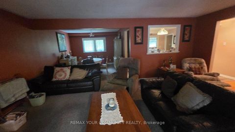 Photo 11 at 1031 Metro Road, Historic Lakeshore Communities, Georgina