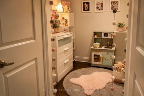 Photo 13 at 610 - 701 Sheppard Avenue, Clanton Park, Toronto