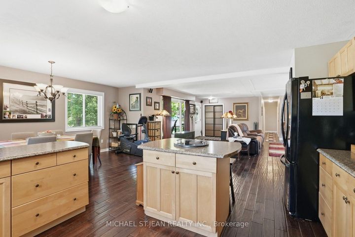 Photo 14 at 25 Saveryn Road, Rural Glanbrook, Hamilton