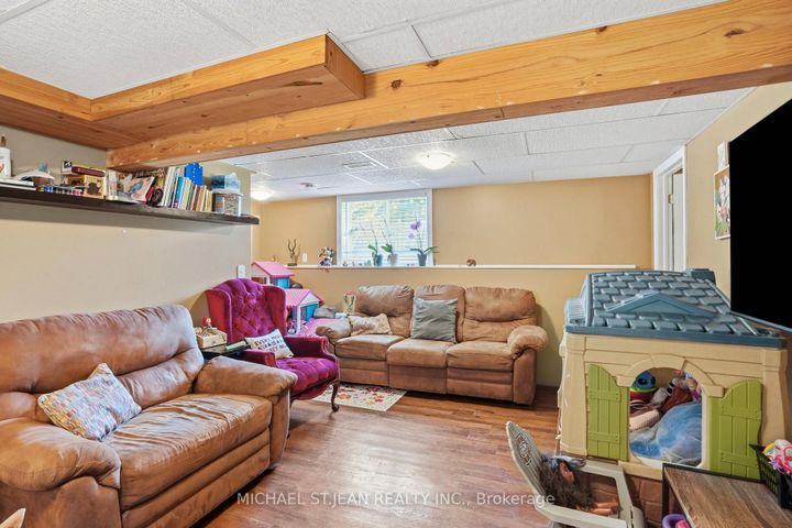 Photo 36 at 25 Saveryn Road, Rural Glanbrook, Hamilton