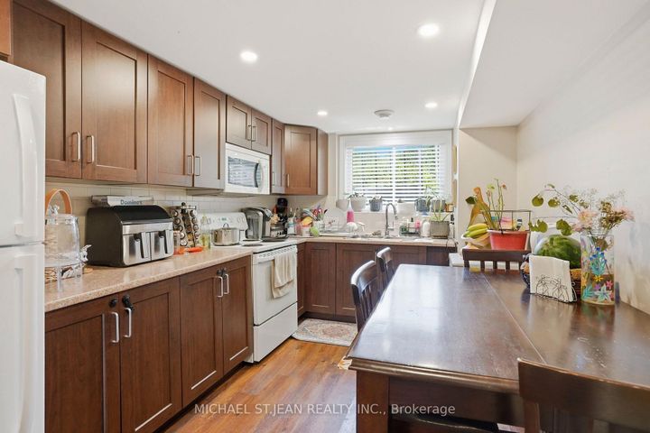 Photo 37 at 25 Saveryn Road, Rural Glanbrook, Hamilton