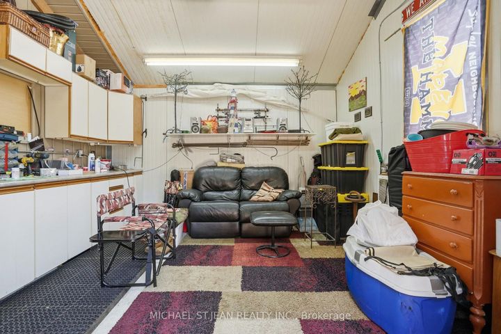 Photo 41 at 25 Saveryn Road, Rural Glanbrook, Hamilton