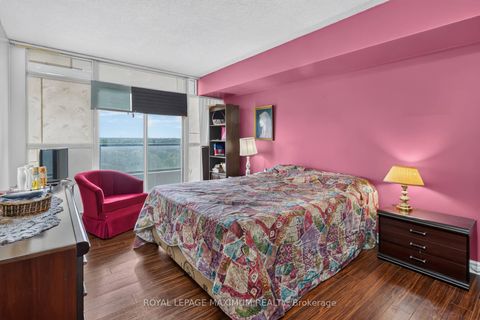 Photo 19 at 717 - 5 Rowntree Road, Jamestown, Toronto