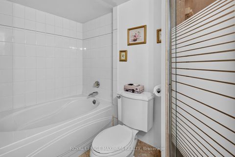 Photo 22 at 717 - 5 Rowntree Road, Jamestown, Toronto